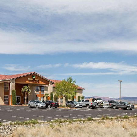 Quality Inn Zion Park Area Hurricane Bagian luar foto