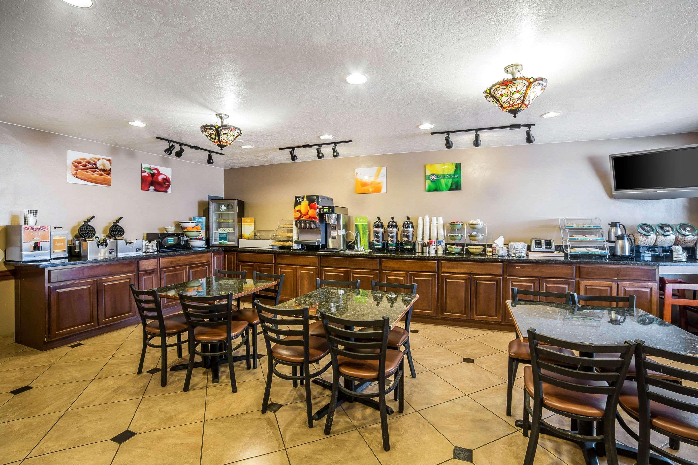 Quality Inn Zion Park Area Hurricane Bagian luar foto