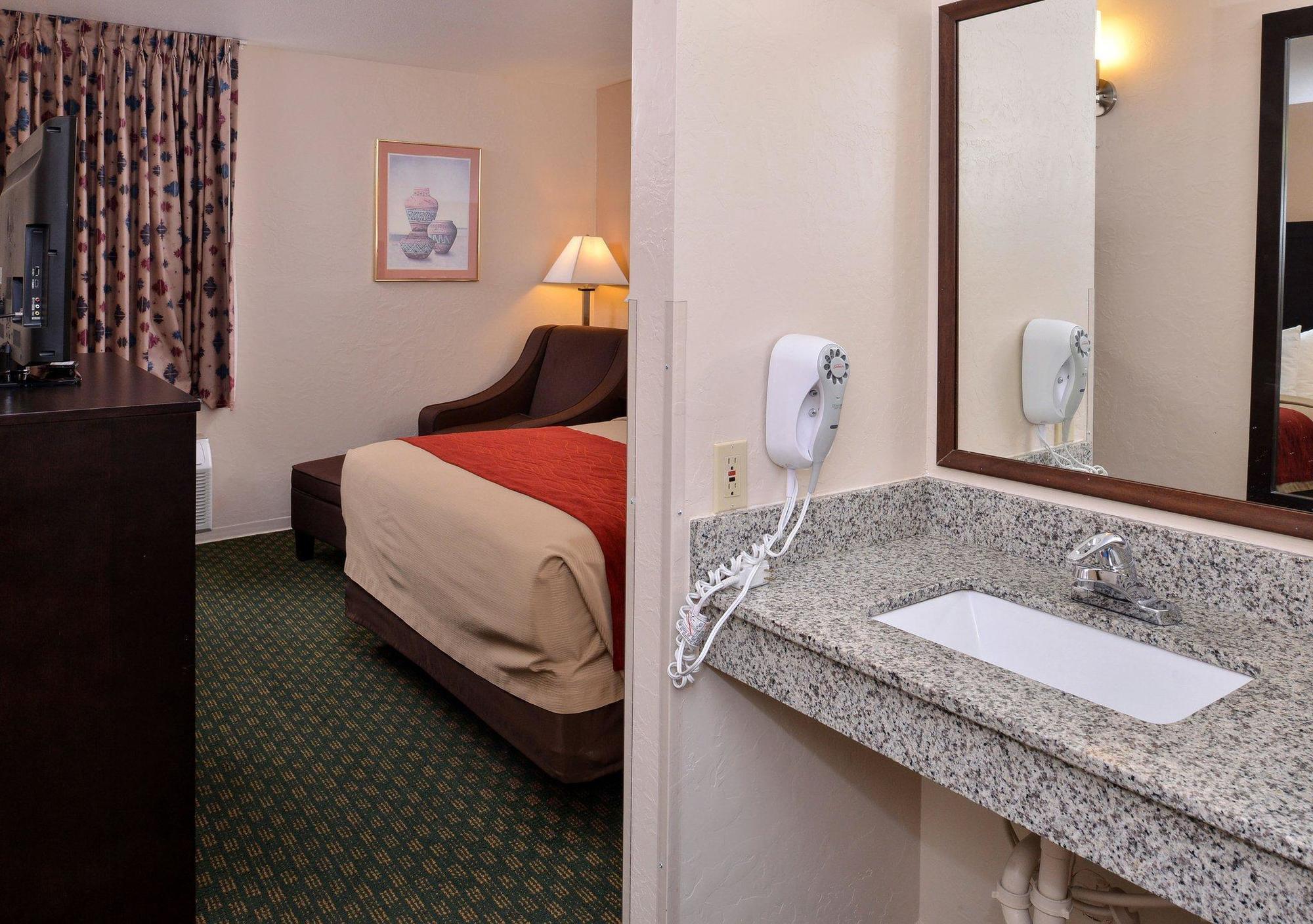 Quality Inn Zion Park Area Hurricane Bagian luar foto